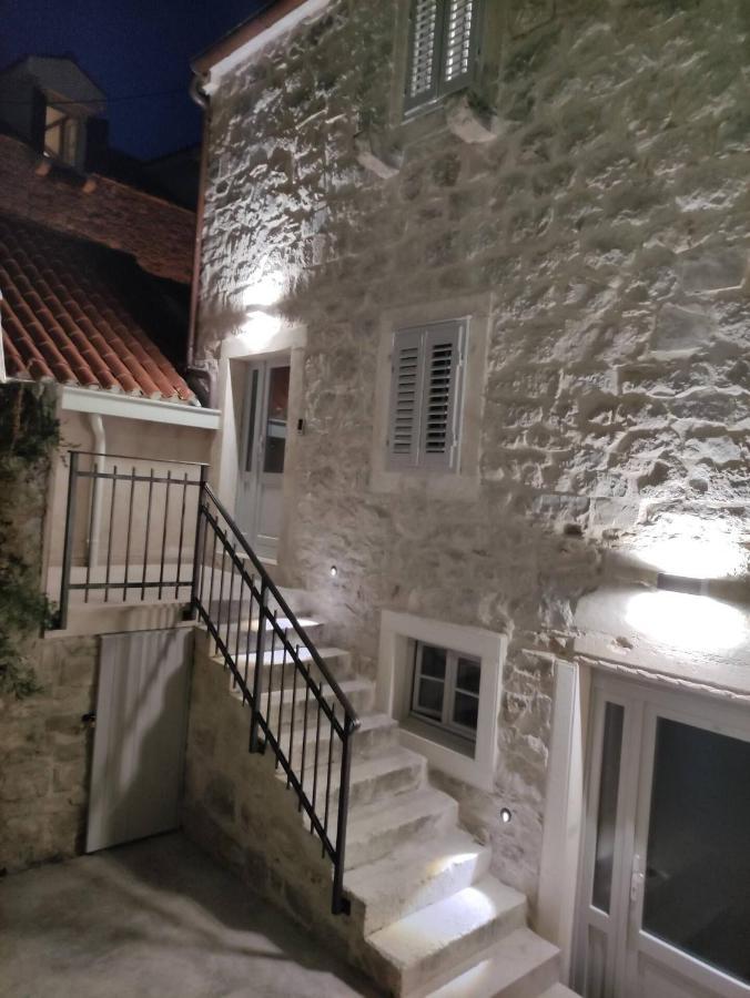 Ferienwohnung The Center Of Split, Renovated Stone House Exterior foto