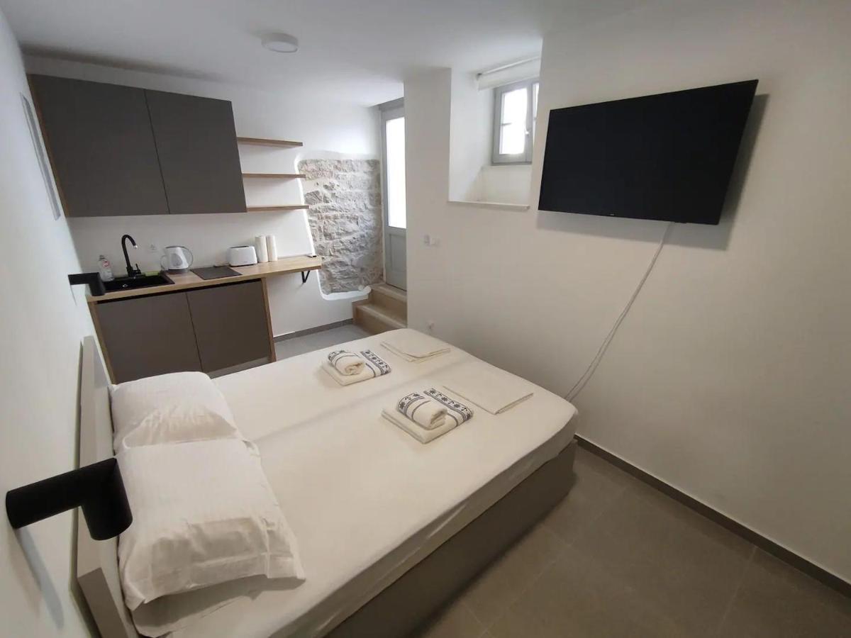 Ferienwohnung The Center Of Split, Renovated Stone House Exterior foto